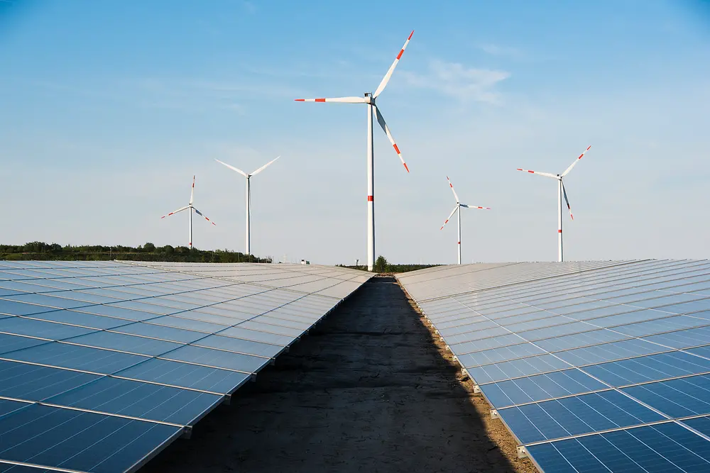 Zonnepanelen en windturbines