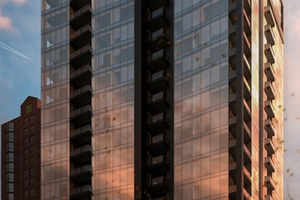 Houten hoogbouw bij schemering